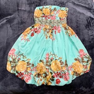 SOLD Bubble Hem Floral Dress strapless